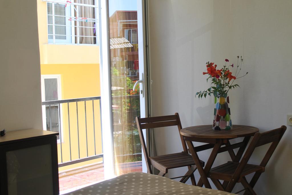 Smak Hotel Kobuleti Bagian luar foto