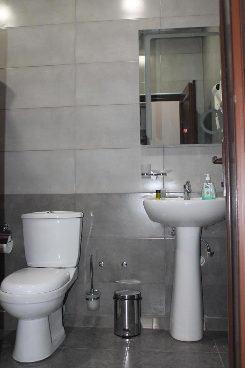 Smak Hotel Kobuleti Bagian luar foto