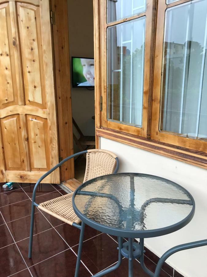 Smak Hotel Kobuleti Bagian luar foto